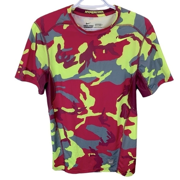 Nike Pro sz S Combat Neon Camo Fitted Hypercool Short Sleeve Men’s Tee T-Shirt - Picture 1 of 8